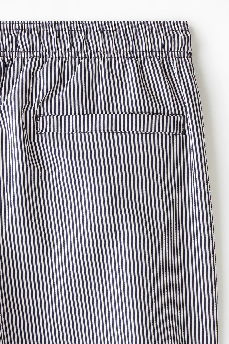 H&M  Seersucker swim shorts for Men | Best Price UAE