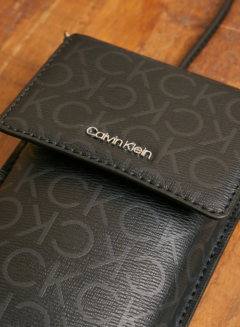 CALVIN KLEIN Must Phone Pouch