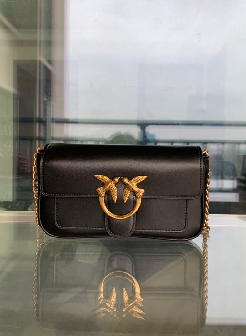 PINKO حقيبة كتف متقاطعة من بينكو بسلسلة 19.5*10*4 سم - Image 1