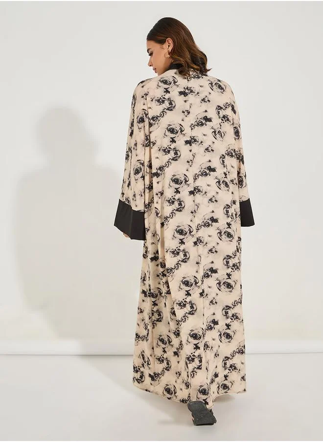 Styli Regular Fit Maxi Floral Print Kimono