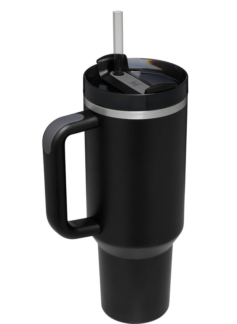 ستانلي كوب Stanley Quencher H2.0 بمقبض وغطاء وقشة، زجاجة مياه معزولة من الفولاذ المقاوم للصدأ، سعة 40 أونصة، كوب قهوة مثلج للكابتشينو والشاي والإسبريسو والمشروبات والعصير - أسود 2.0  - Image 2
