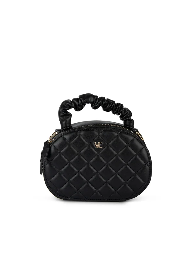 Women Quilted Chain Detailed Shoulder Bag