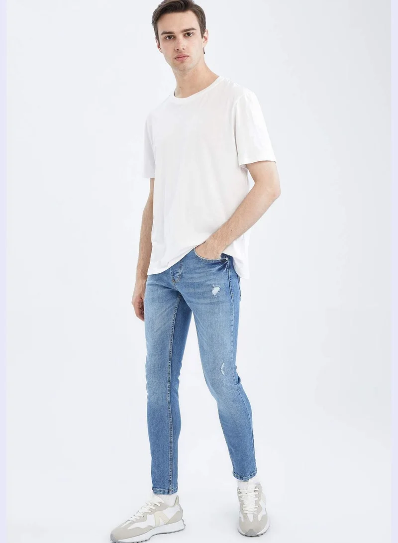 ديفاكتو Man Skinny Comfort Fit Denim Trousers