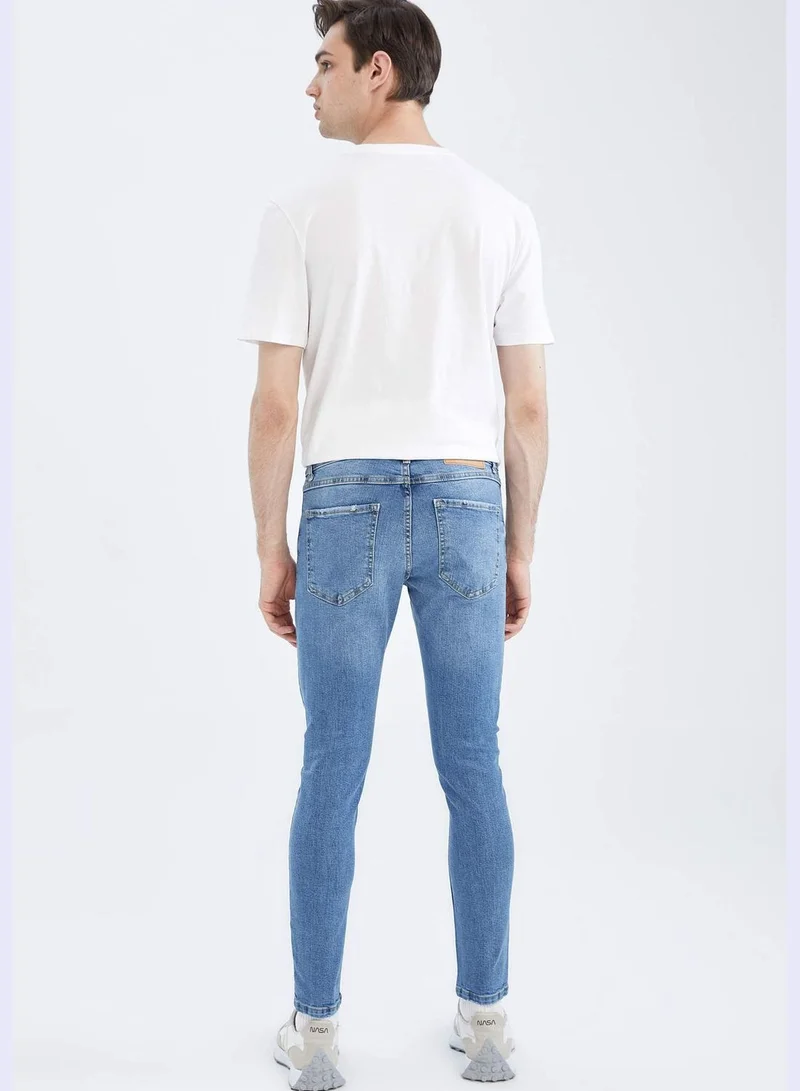 ديفاكتو Man Skinny Comfort Fit Denim Trousers