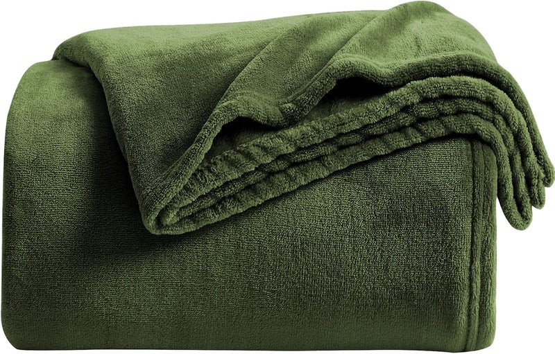 KMUSET Super Soft Throw Blanket Premium Silky Flannel Fleece Throw Size Green Microfiber Lightweight Blanket All Season Use - Image 1