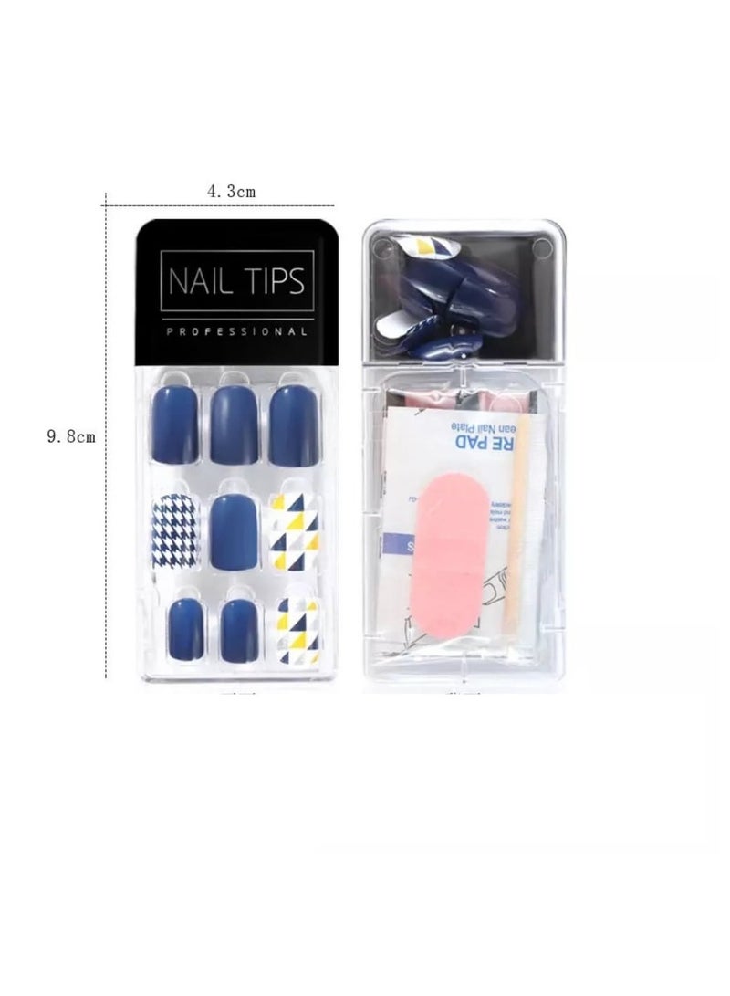 Press-On Manicure, Gel Nail Kit, Pure Fit Technology, Short Length, Polish-Free Solid Colour Mani, Includes Prep Pad, Mini File, Cuticle Stick, And 30 Fake 21 - Image 3