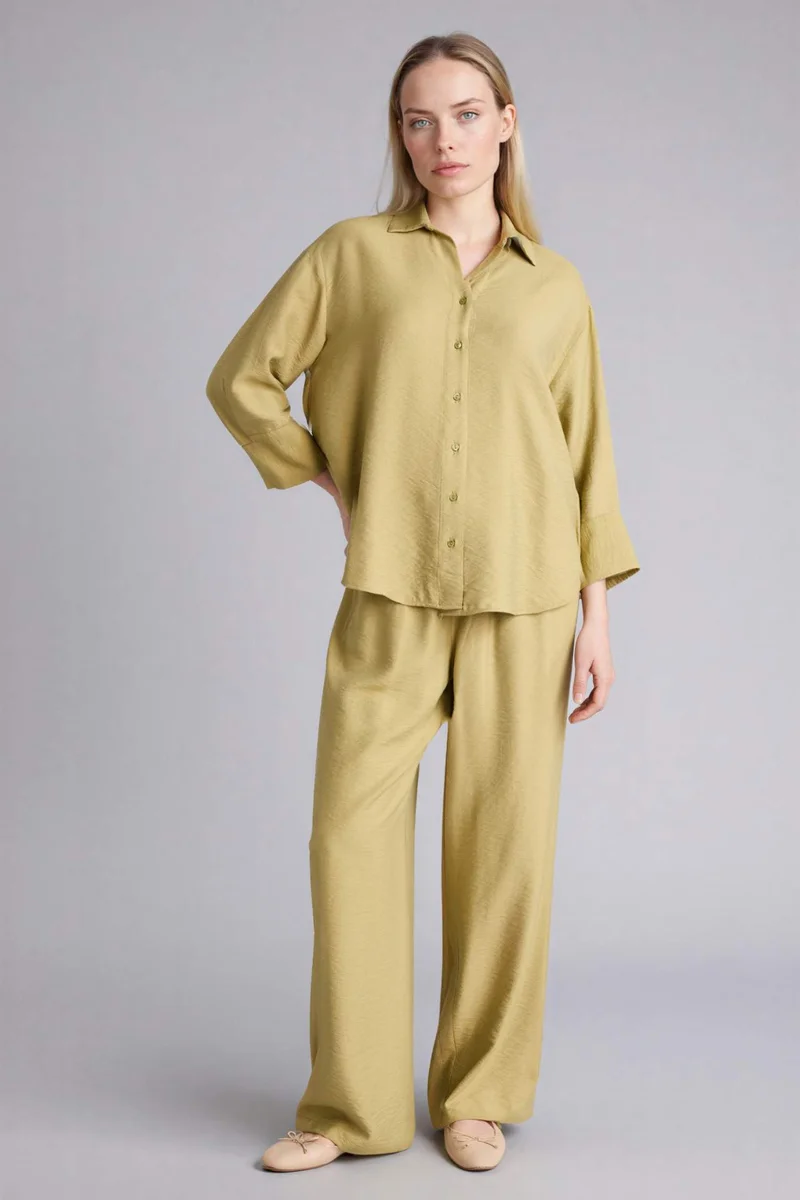 ديفاكتو Regular Fit Shirt Collar Long Sleeve Shirt