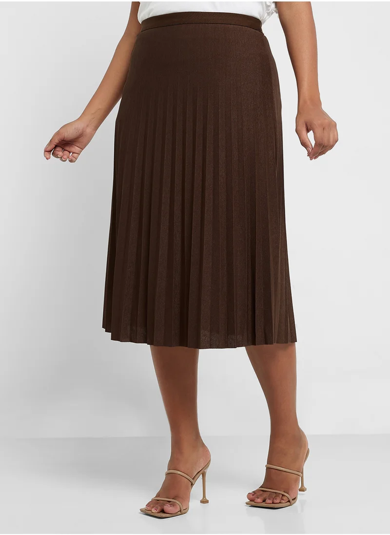 Ginger Plus Pleated Maxi Skirt