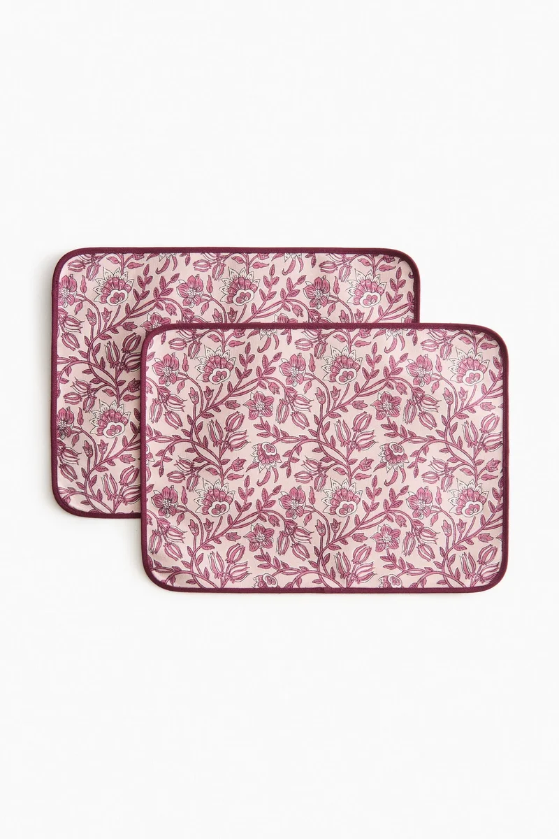 H&M 2-pack water-repellent placemats