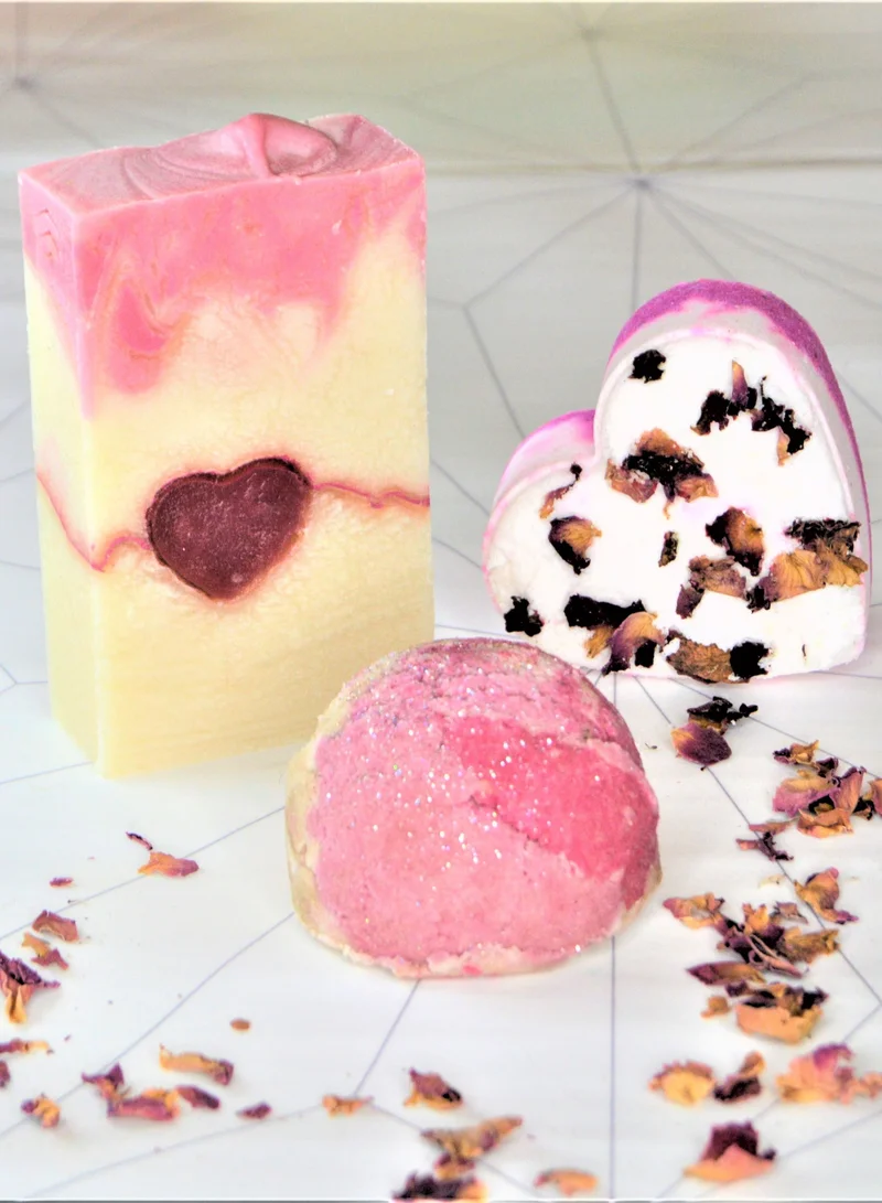 ذا سكين كونسيبت مجموعة هدايا عيد الحب