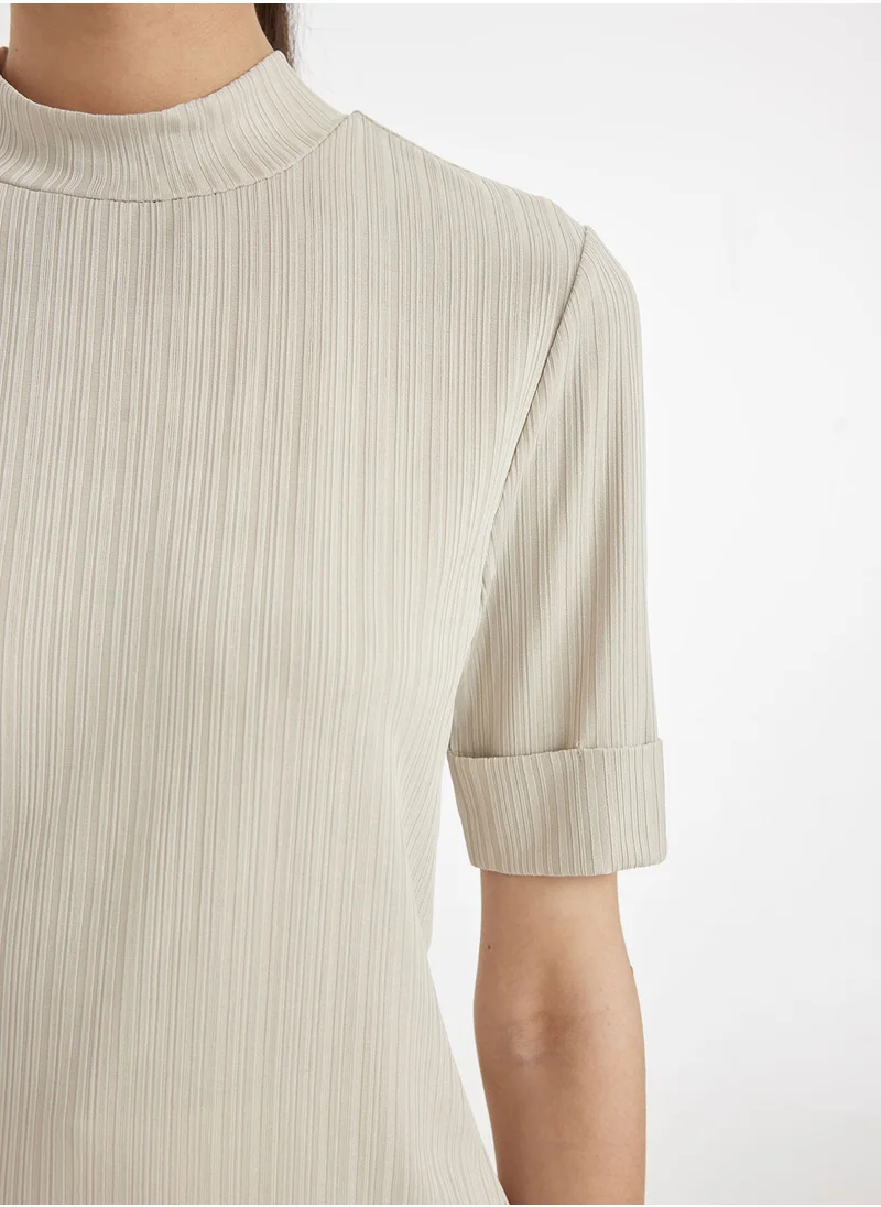 DeFacto Regular Fit Half Turtleneck Ribbed Short Sleeve Basic T-Shirt