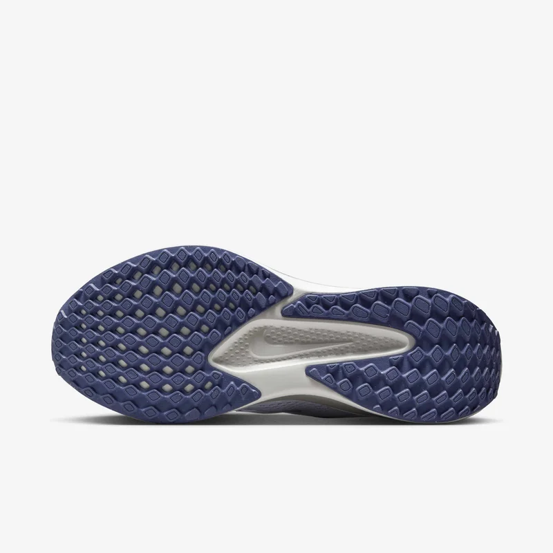 Nike Women's Quest 6 Road Running Shoes