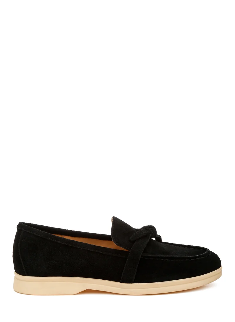 London Rag Suede Knot Detailed Loafers in Black