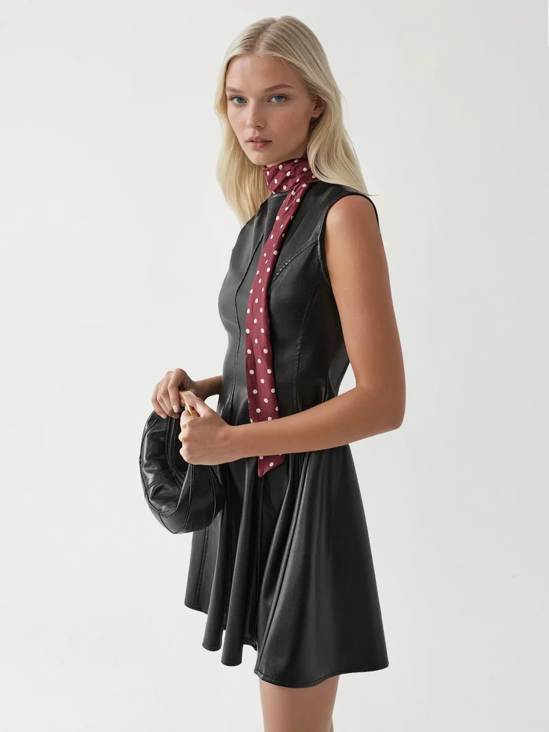 بوسيم BUSEM Faux Leather Fitted Mini Dress with Zipper
