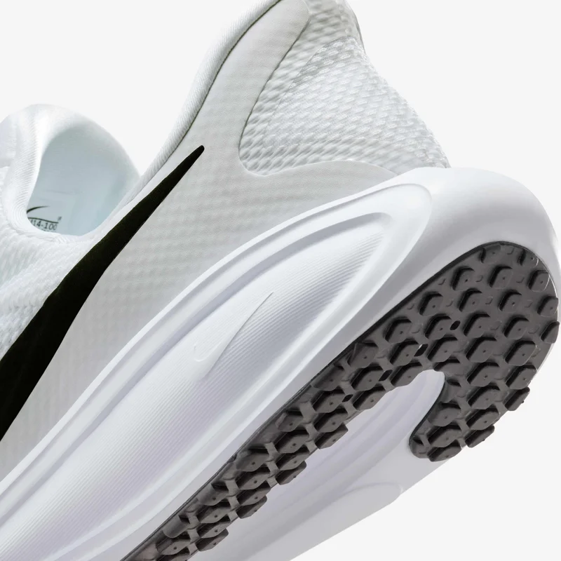 Nike White Men's Revolution 8 EasyOn Road Running Shoes for Men | Best Price UAE