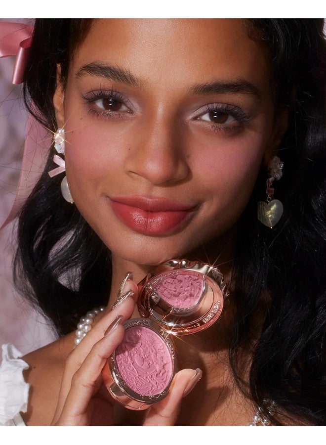 فلاور نوز أحمر خدود منقوش بنقشة الفراولة روكوكو من فلاور نوز، لمسة نهائية وردية غير لامعة، أحمر خدود قابل للبناء والدمج للخدود، ناعم ويدوم طويلاً للفتيات والنساء (05 بيري ماري، 5 غرام) - Image 3