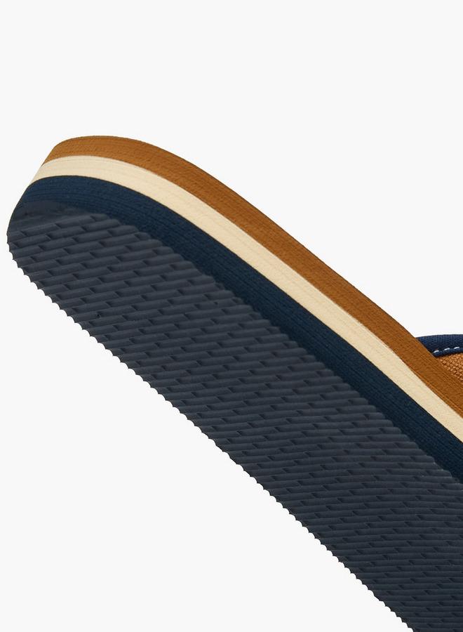 Lee Cooper Men's Textured Flip Flops - Image 4