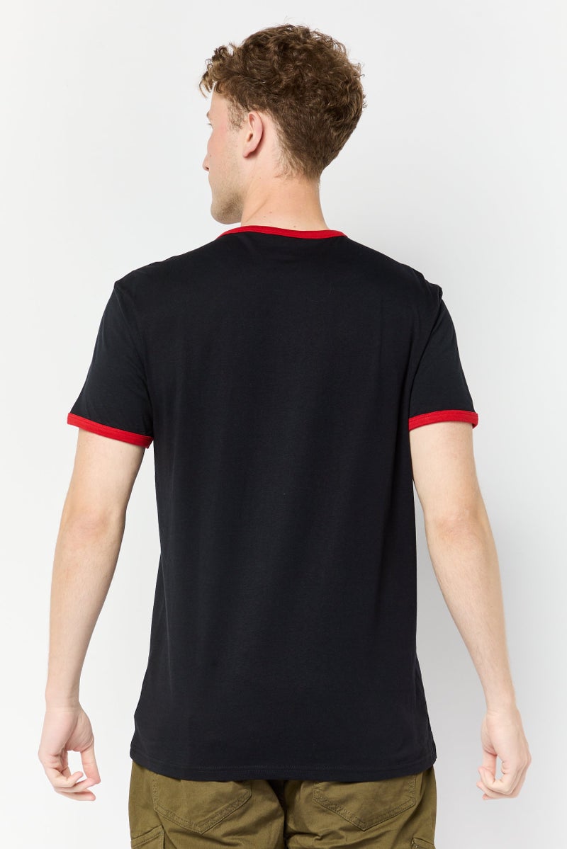 Paul Frank تي شيرت رجالي بأكمام قصيرة وياقة دائرية بشعار العلامة التجارية، أسود - Image 4