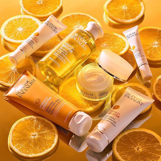 Super Facialist Vitamin C Brighten Dark Circle Eye Cream Revive Brighten The Under Eye Area Boosted with Caffeine Light Diffusers Fragrance Free 15ml Pack of 4