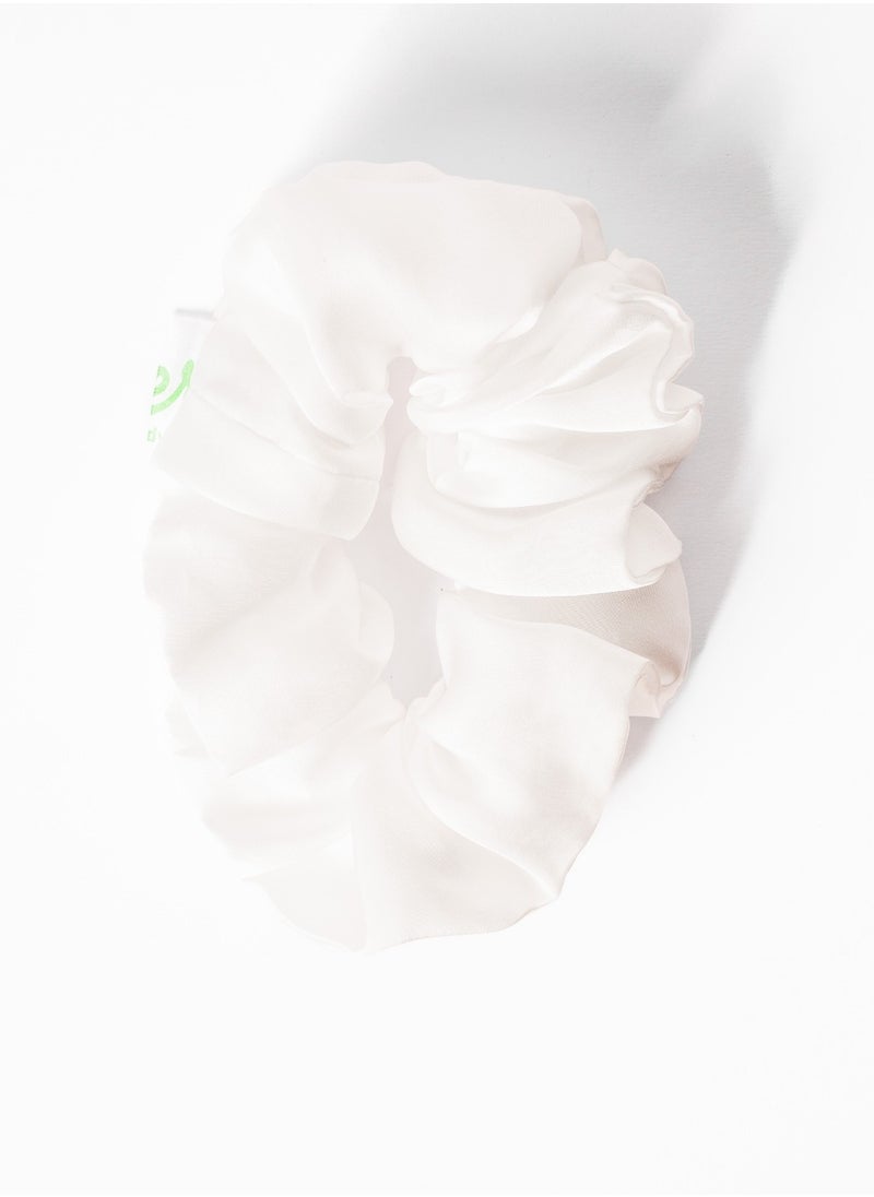 Hers - HERS satin scrunchie (White) Maintains and protects hair from breakage. - Image 1