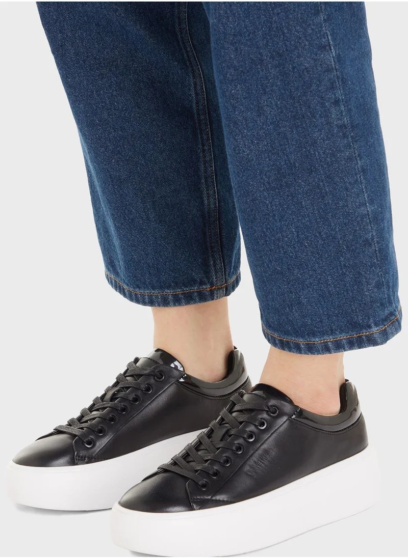 CALVIN KLEIN Lace Up Low Top Sneakers