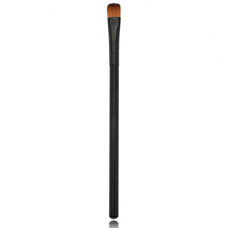 Single Makeup Brush New Eye Shadow Brush Beginner Portable Beauty Makeup Brush Lip Brush - Image 1