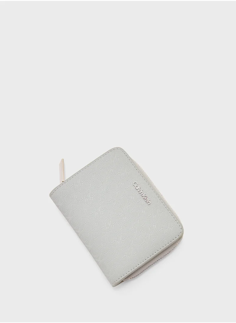 CALVIN KLEIN MEDIUM ZIP WALLET