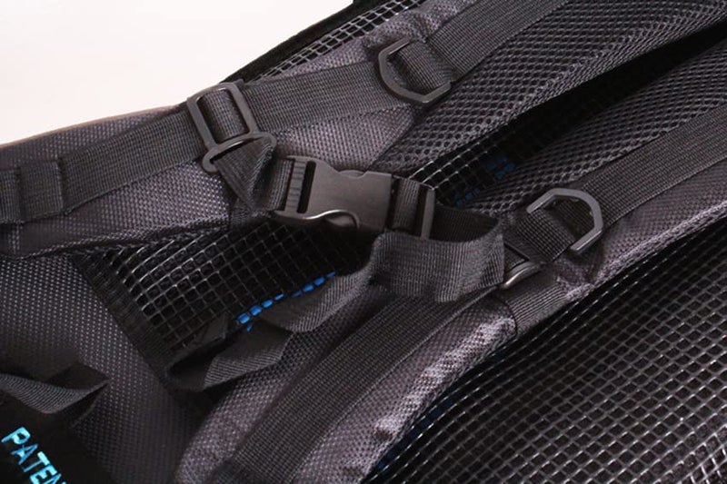 Crossrock CRCS1 Case Saddle for Hard Guitar Case as backpack
