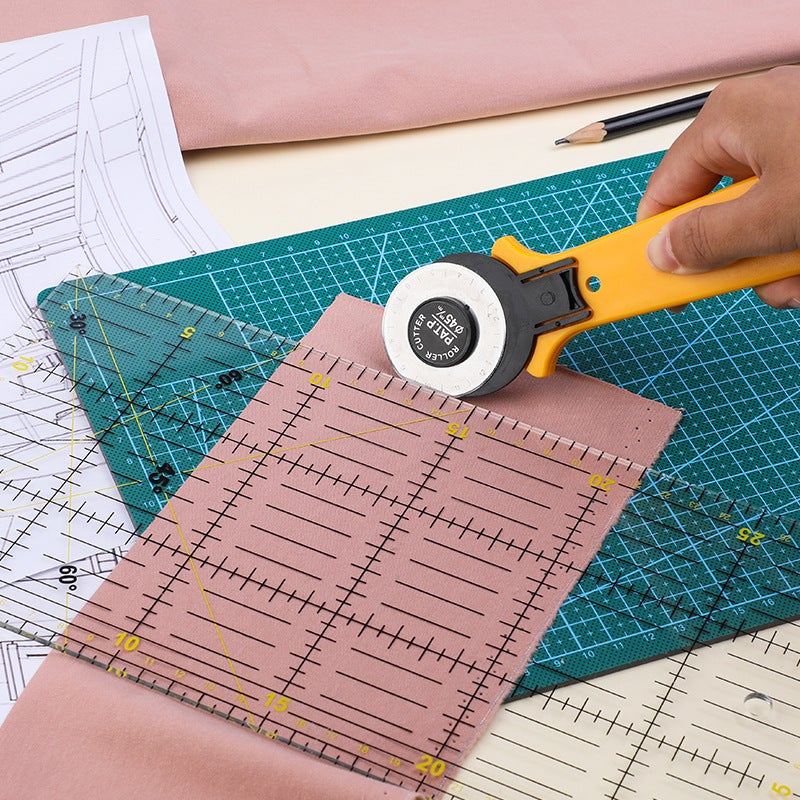 Acrylic Shaped Sewing Patchwork Ruler Cutting Ruler Two-Color Long Square Ruler Hollow Ruler Pvc Template - Image 5
