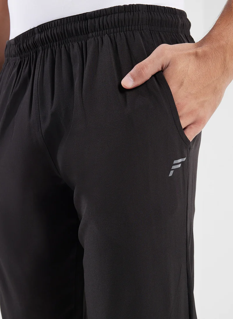 FRWD Athleisure Essential Pants
