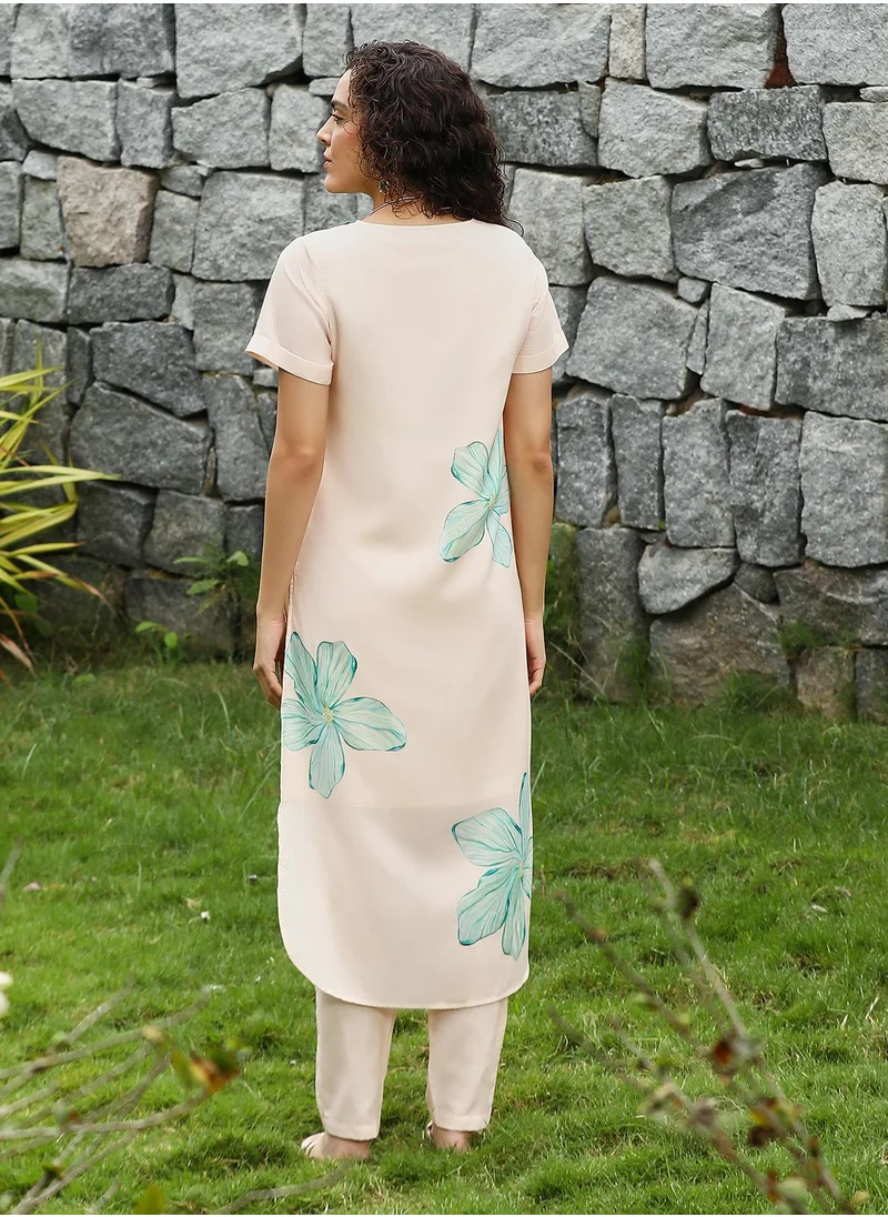  قصة Women's Soft Pink & Seagreen Chantilly Bloom Kurta Set