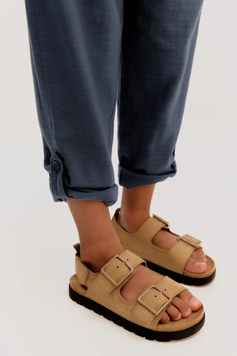 اتش اند ام بنطلون تشينو قطني بحواف قابلة للطي