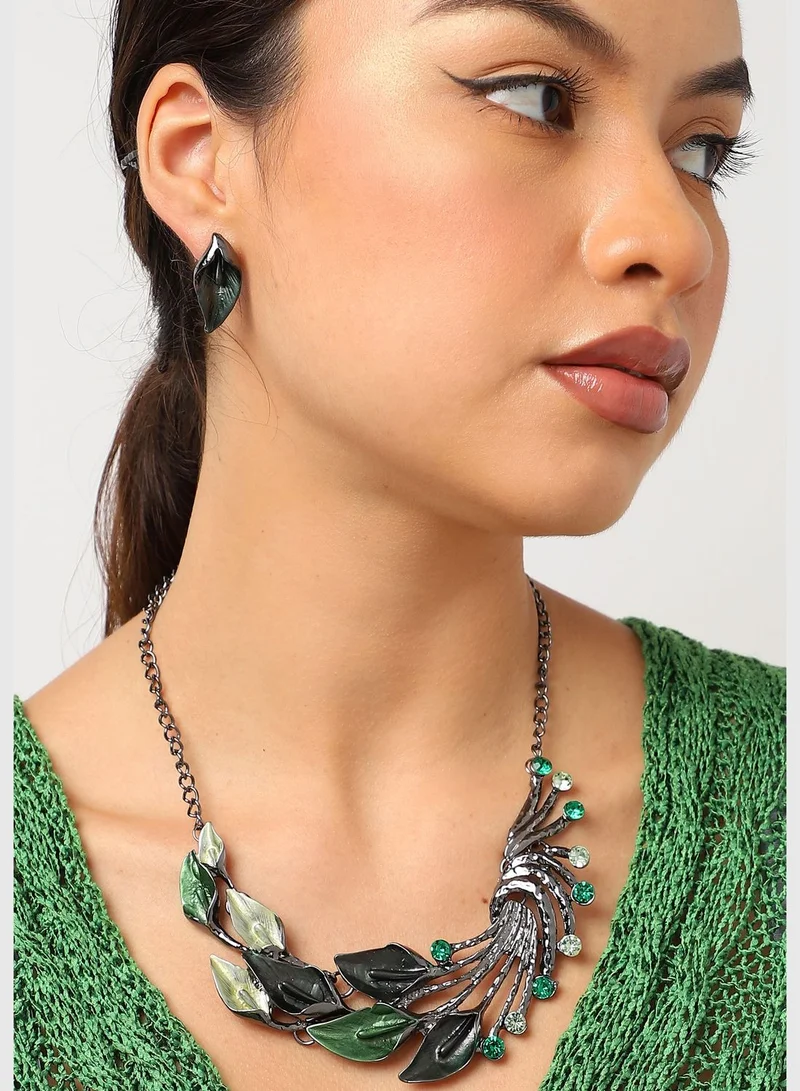 SOHI Gold Plated Designer Stone Necklace and Earring Set