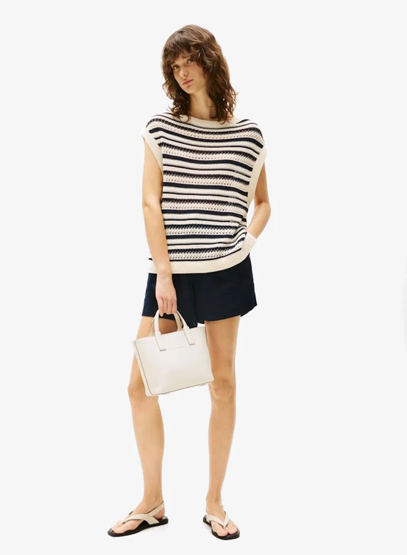 TOMMY HILFIGER Logo Detailed Zip Through Tote