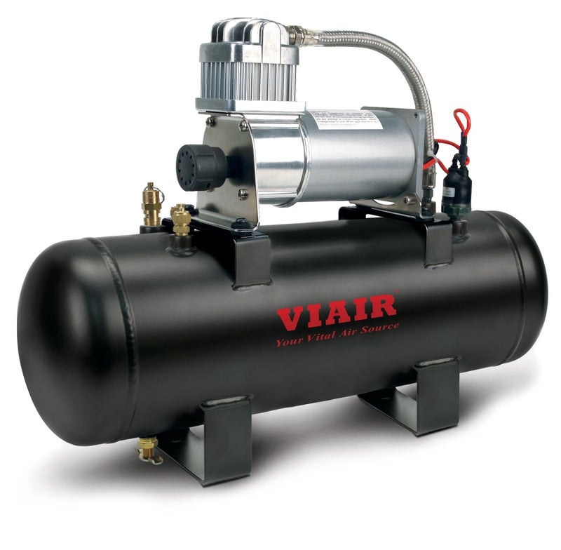 مجموعة مصدر الهواء المحمولة VIAIR 150 PSI عالية التدفق مع ضاغط هواء على متنها بسعة 2 جالون لصفارات الهواء في الشاحنات ونظام تعليق القفل الهوائي باللون الأسود