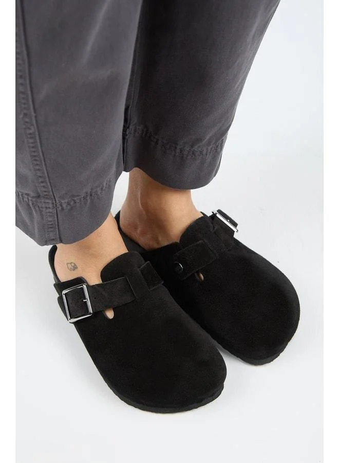 Manijero  Zeta 2 Women's Genuine Leather Belted Buckle Sabo Black Suede Slipper. for Women | Best Price UAE