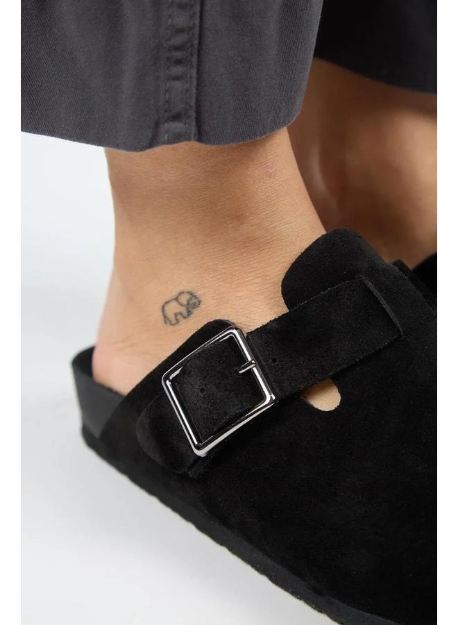Manijero  Zeta 2 Women's Genuine Leather Belted Buckle Sabo Black Suede Slipper. for Women | Best Price UAE