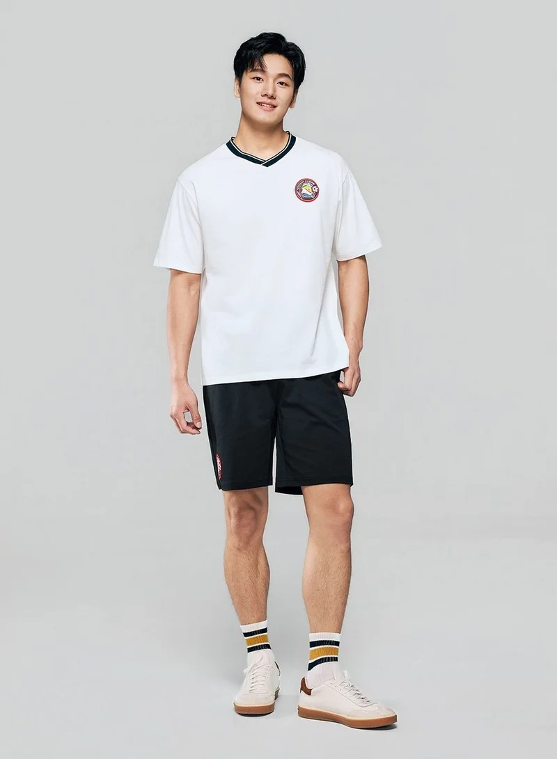 GIORDANO Men Relaxed Fit Minions V-Neck World Cup Tee