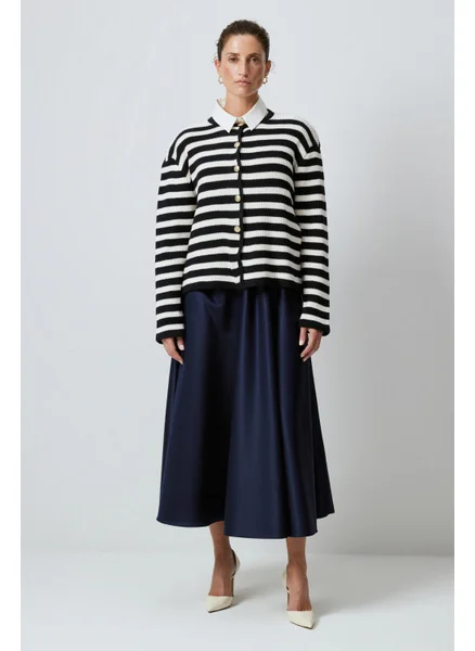 توتشي Gold Buttoned Striped Short Cardigan