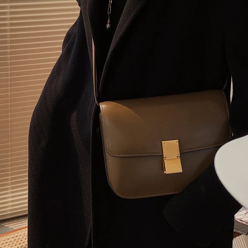 2022 Autumn/Winter Hand-Rolled Genuine Leather Tofu Bag Small Square Bag Retro Single Shoulder Crossbody Wedding Bag Flight Attendant Bag Versatile - Image 2