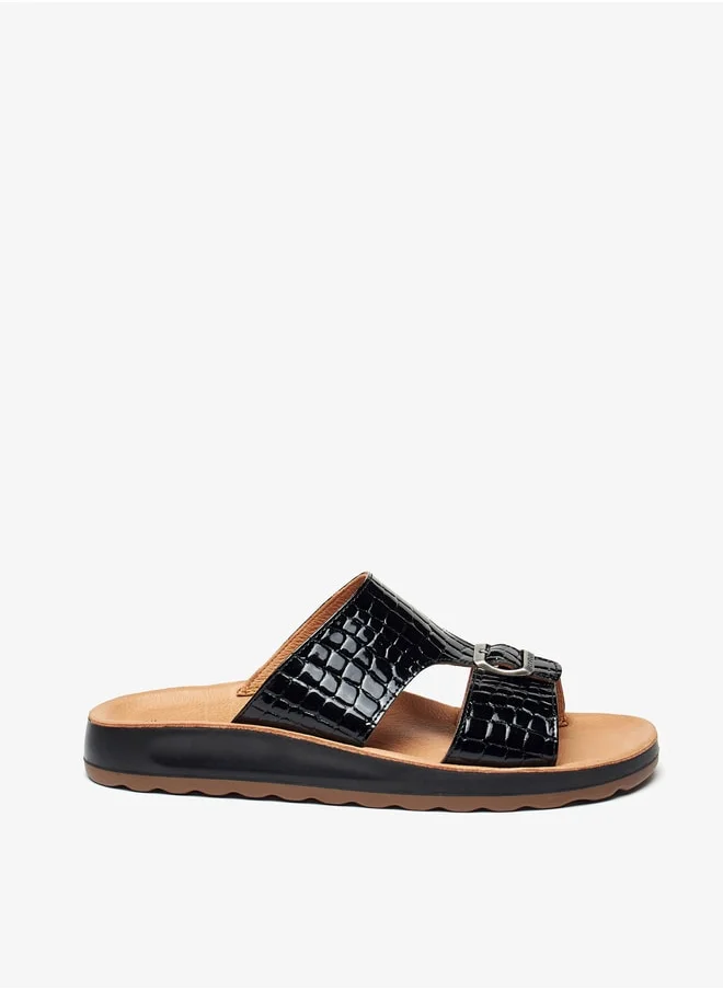 لو كونفورت Men's Textured Slip-On Arabic Sandals with Buckle Detail