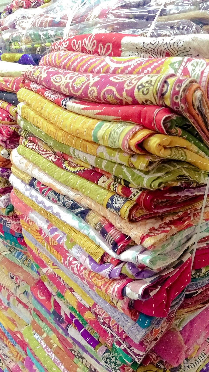 Mycrafts مجموعة كنب هندي جملة من ماي كرافتس 5 قطع كنب كانثا قبلي عتيق بطانية مصنوعة يدويًا رمي كانثا هيبي بوهيمي من الساري القديم - Image 1