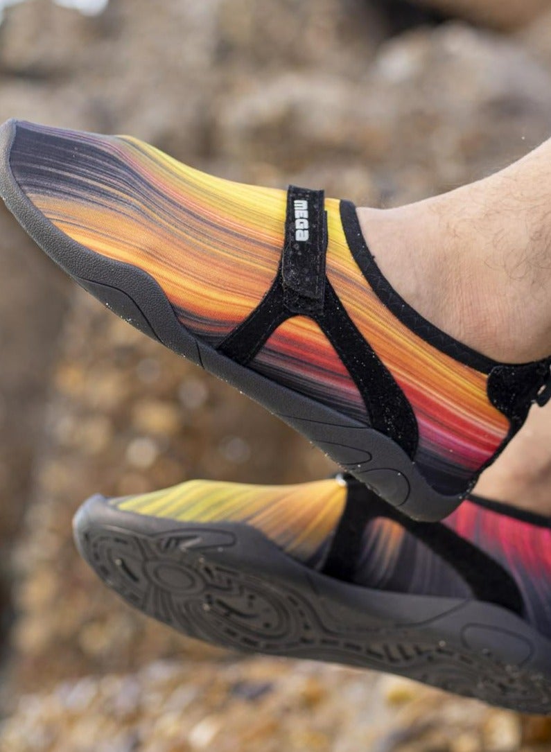 La Mer Stylish & Comfortable Beach Shoes - Image 1