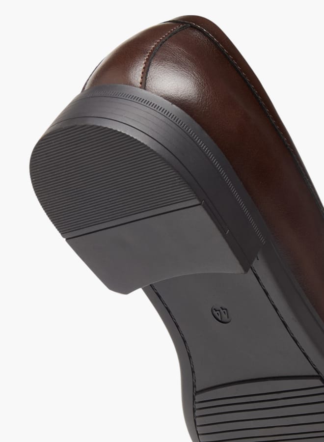 ال بي ال من شو اكسبرس حذاء لوفر رجالي سادة بتفاصيل مقصوصة - Image 5