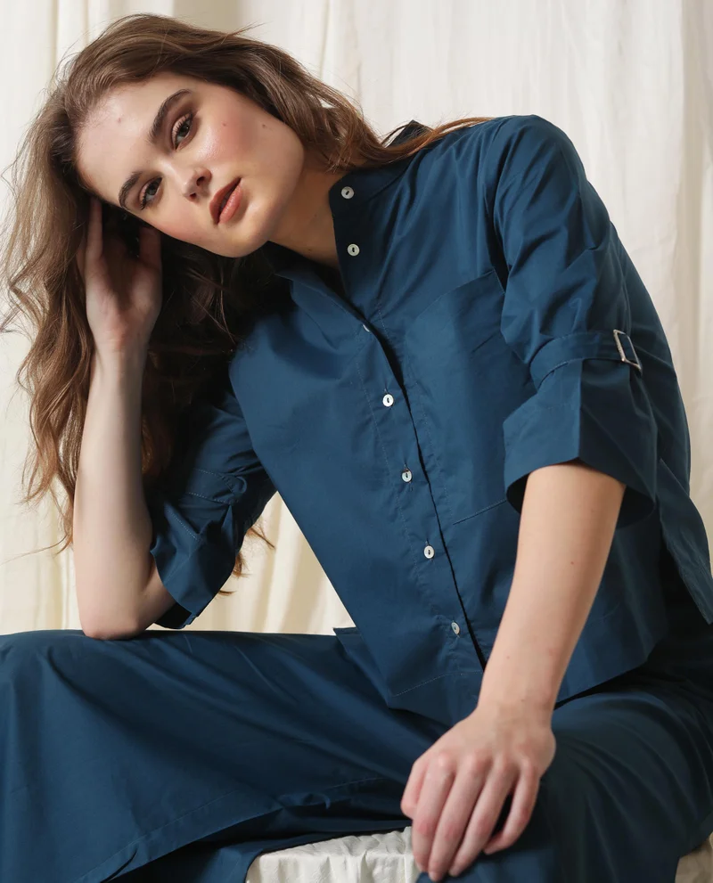 Rareism Women's Buckle Up Sleeve Crop Shirt