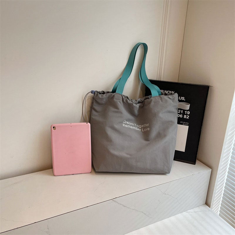 New Fresh Style Versatile Student Shoulder Tote Bag With Large Capacity, Fashionable And Lightweight - Image 4