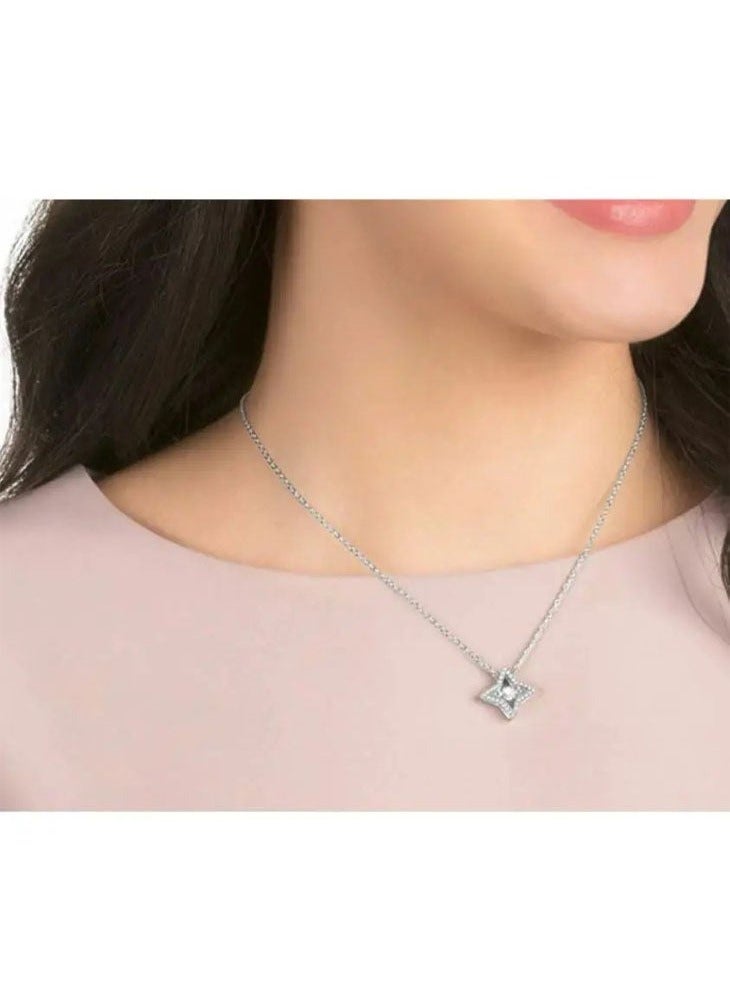 Chomel Sparkling DC Necklace - Image 2