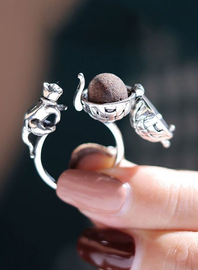 Unique Cat Ring Aromatherapy Finger Open Adjustable Ring Cute Naughty Cats Fashion Portable Mini Locket Rings Convenient Accessories Jewelry Birthday Xmas for Women Men Pet Lover - Image 1