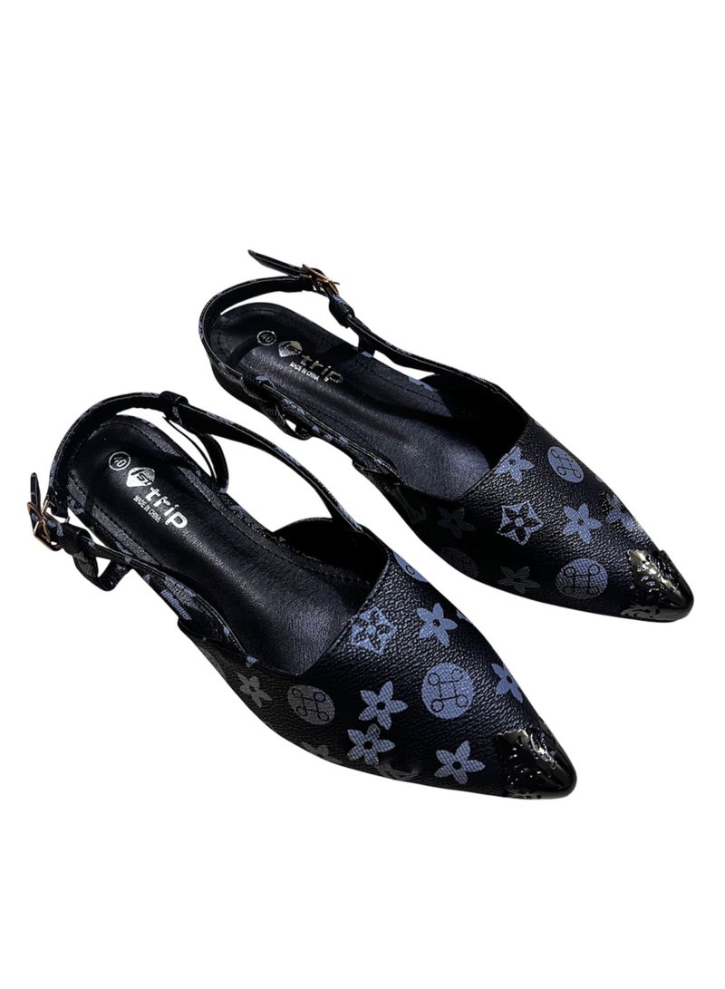 Trip Low-Heeled Shoes With A Closed Toe And A Lace Around The Ankle - Image 4