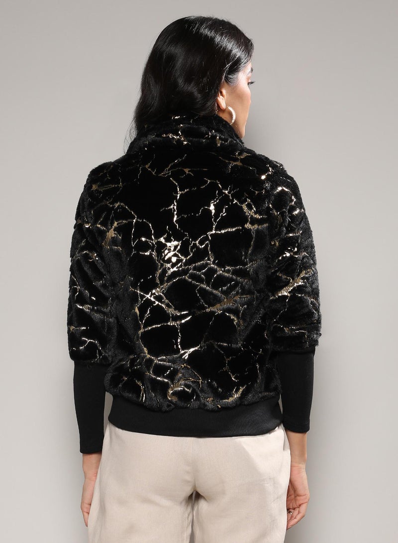 Campus Sutra Women's Carbon Black Metallic Veined Faux Fur Jacket  - Image 4